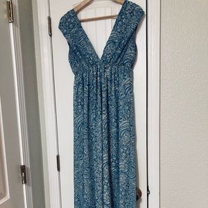 Beautiful paisley blue dress.